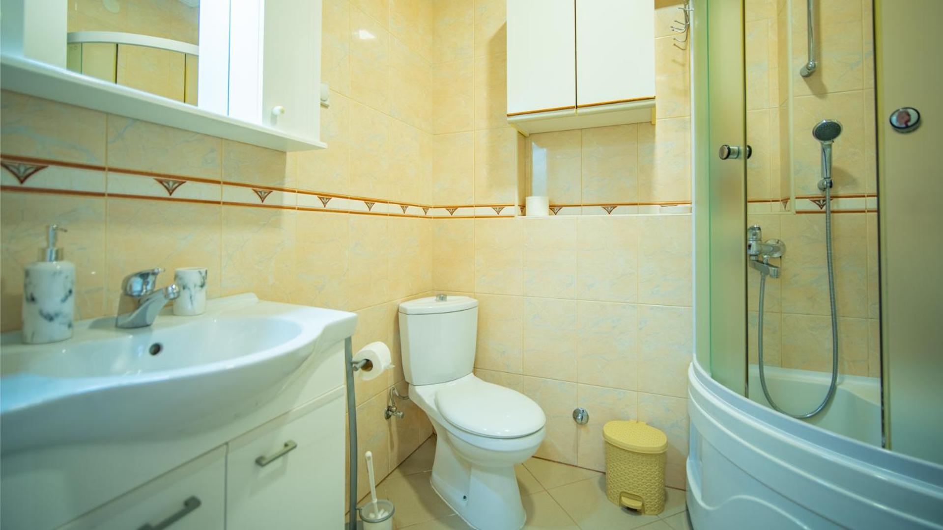 Apartmani Ana Tivat Zewnętrze zdjęcie