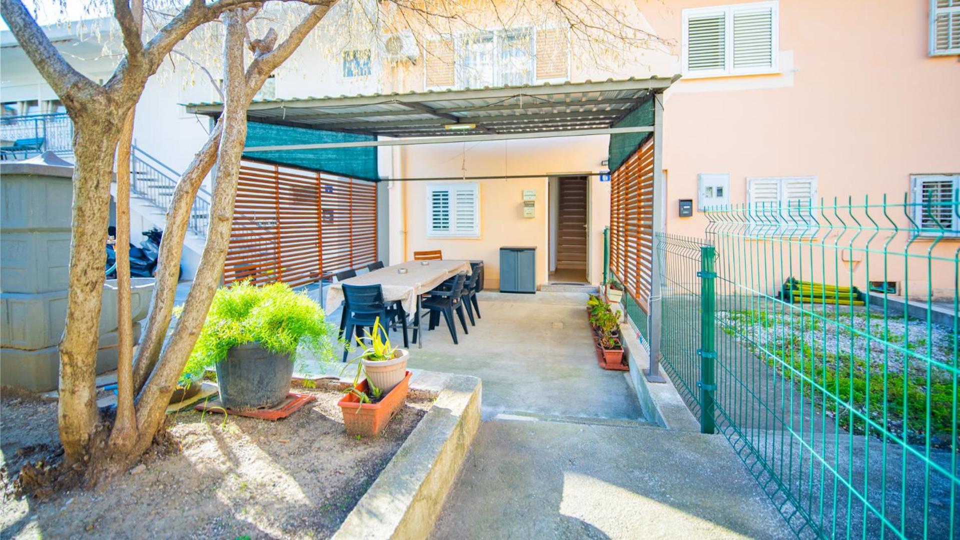 Apartmani Ana Tivat Zewnętrze zdjęcie
